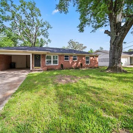 Midtown Modern Cottage Tyler Exterior photo